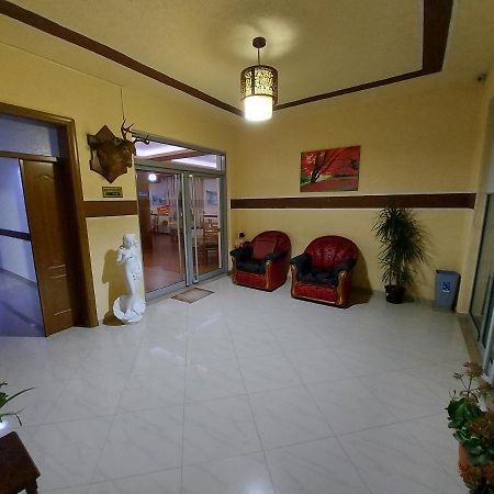 Hotel Kalemi Corovode Bagian luar foto